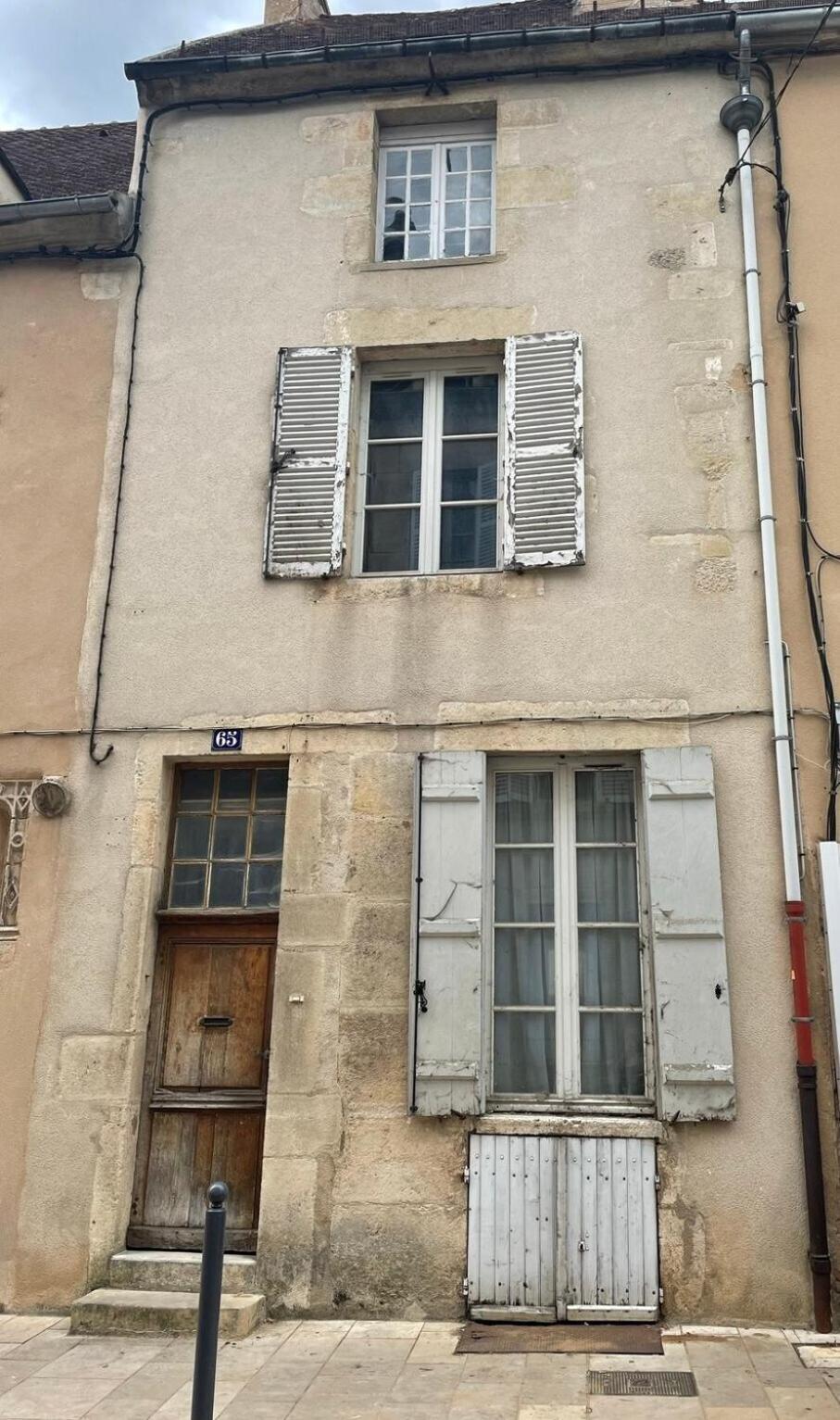 "La Petite Maison" Triplex Au Centre Ville - Les Terres Du Roy Avallon Exterior photo